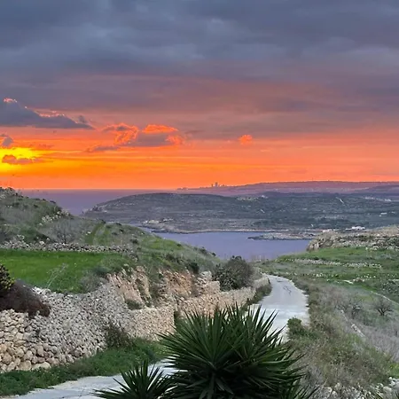 ベッド・アンド・ブレックファスト Gozo Sunset Qala