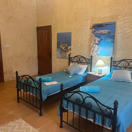 Gozo Sunset Couette-café 3*